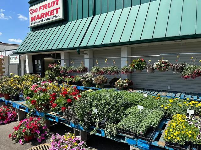 Ken's Fruit Market
