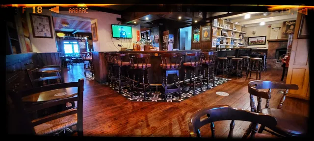 The Quays Bar & Beer Garden Westport