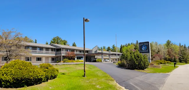 Gray Wolf Lodge