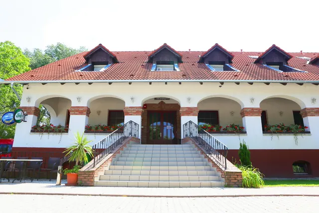 Bajor Étterem és Vendégház