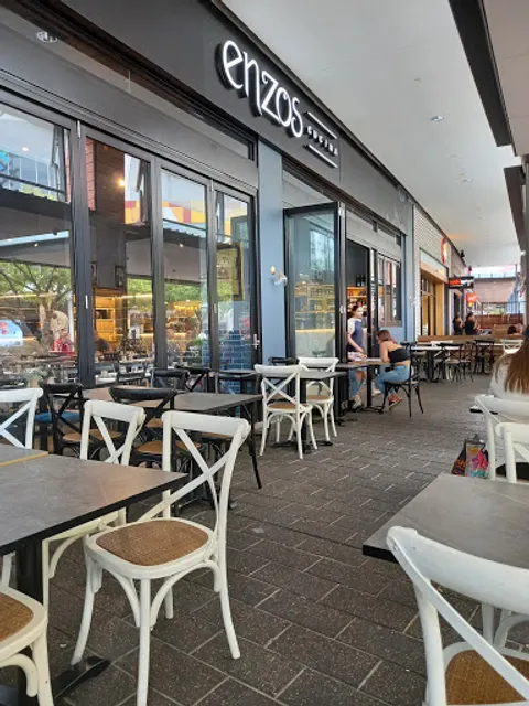 Enzo's Cucina Macarthur Square