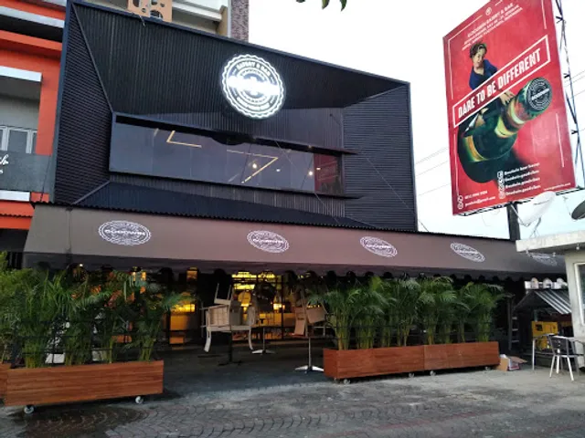 Goodwin Bar and Eatery