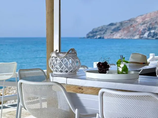 Aqua Loca Beach Bar Milos