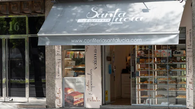 Pastelería Confitería Santa Lucía