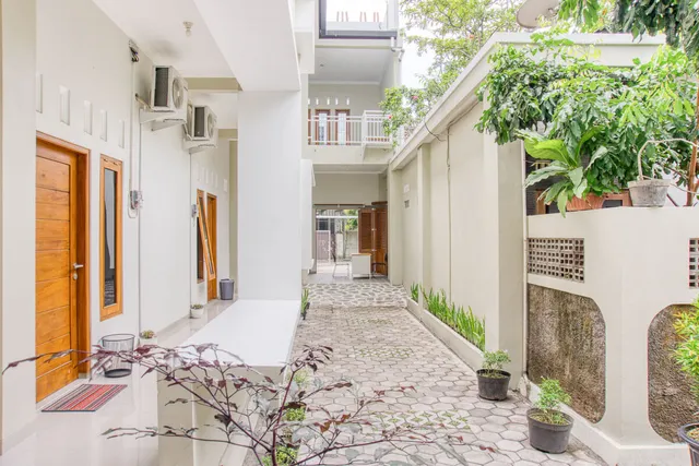 RedDoorz Syariah near Pascasarjana UGM 3