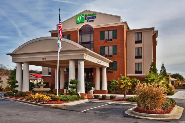 Holiday Inn Express & Suites McDonough by IHG