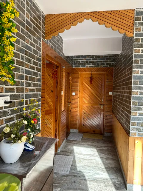 Skippingstone home stay