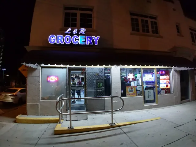 L & R Grocery