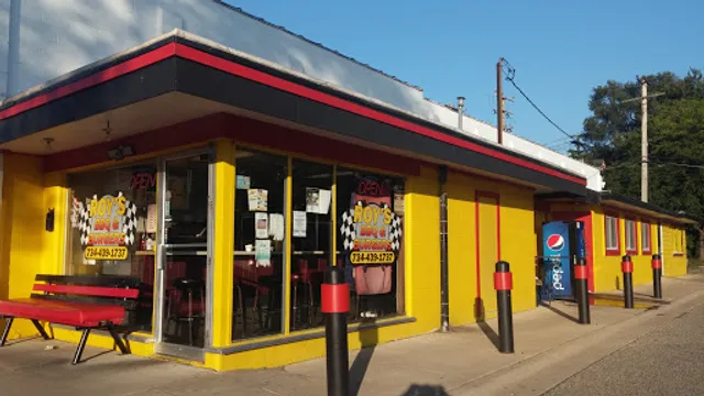 Roy's BBQ & Burgers