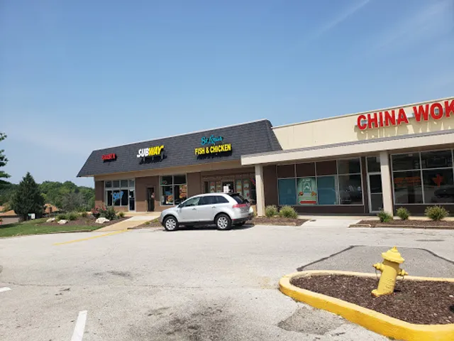 St Louis Fish & Chicken