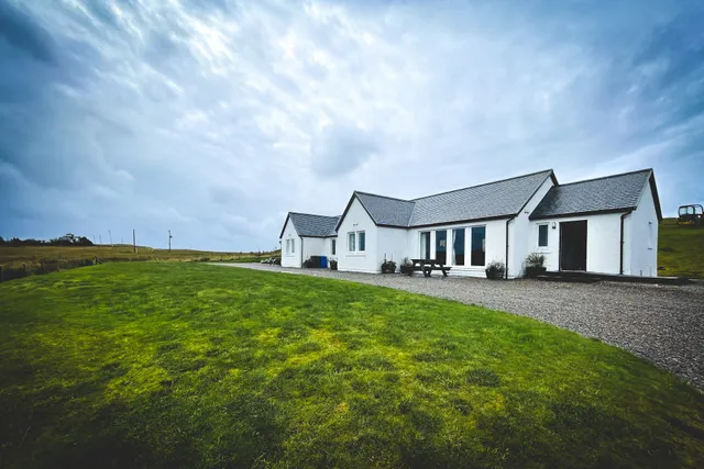 Hartaval & Baca Ruadh