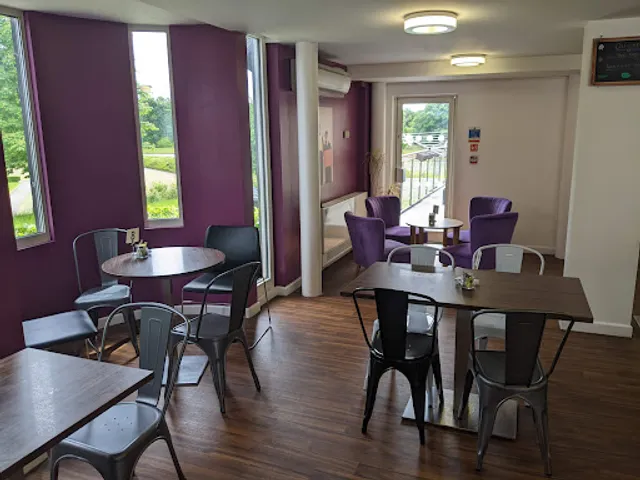 MacIntyre Great Holm Coffee Shop