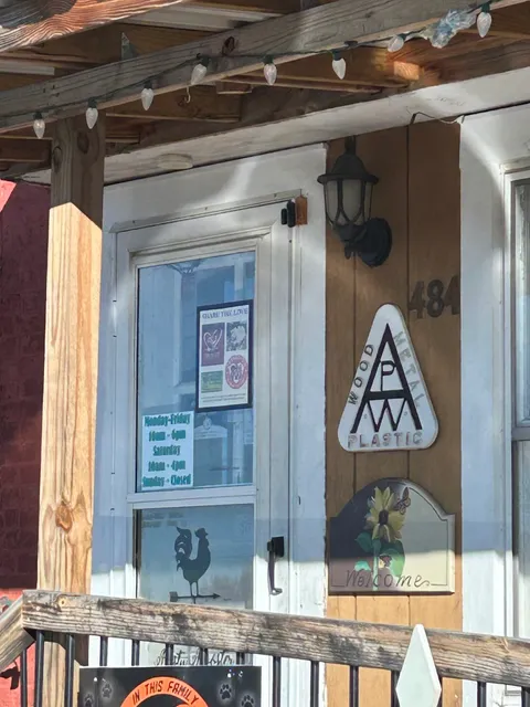 Rusty Rooster Farm & Vintage LLC