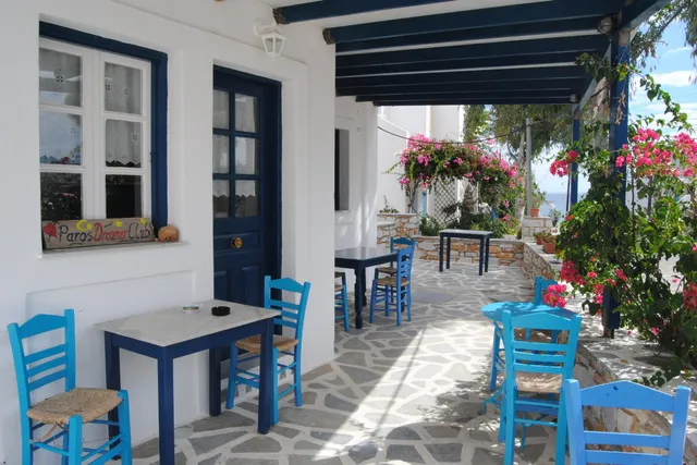 Free Sun Rooms and Apartments