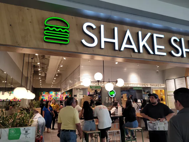 Shake Shack Galerías Monterrey