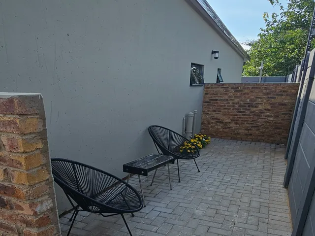 Grand Diamond Lodge (pty) ltd