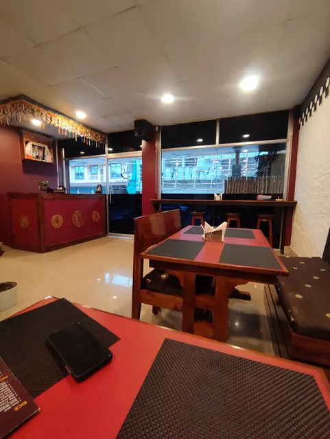 བཀྲ་ཤིས་ Tashi Restro