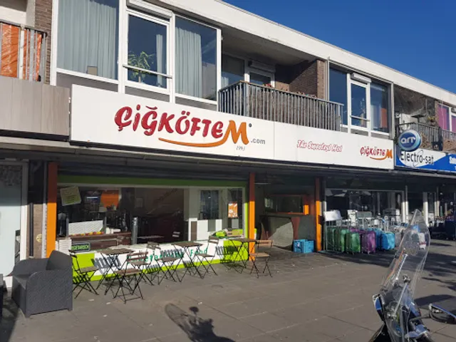 Cigkoftem Vlugtlaan Amsterdam