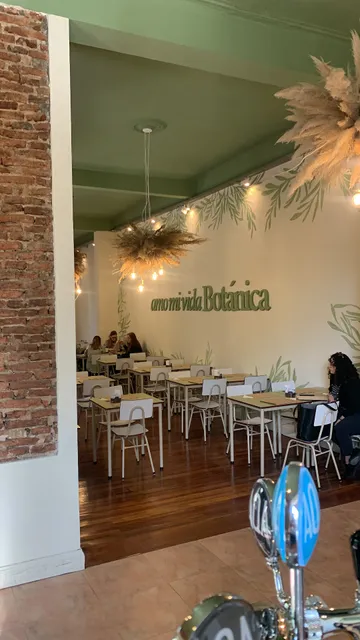 Botanica Tienda & Café