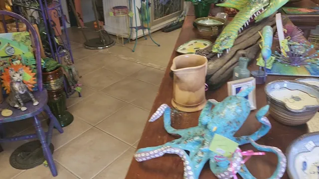 Hatch Gallery, Gift Shop & Collectibles