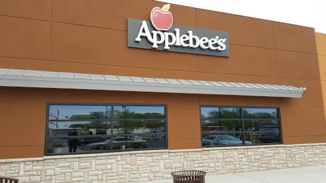 Applebee's Grill + Bar