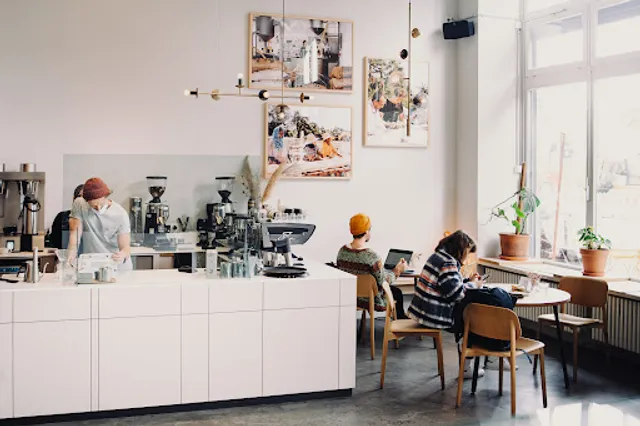 Coffee Circle Wedding