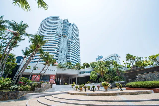 Jomtien Plaza Condotel - จอมเทียนพลาซ่า