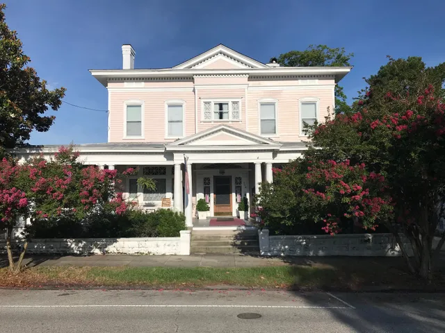 Rosehill Inn Bed & Breakfast