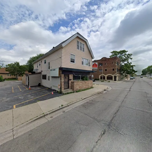 42nd Street Bar & Grill