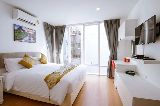 Al Amir Residents Bangkok Hotel