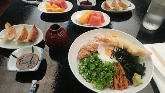 Momo Japanese Restaurant