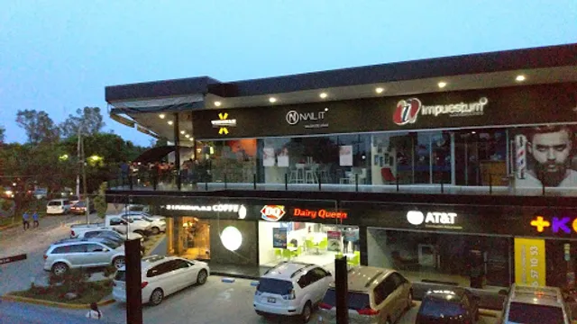 Wingman Ciudad Granja