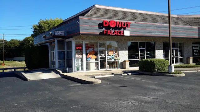 Donut Palace