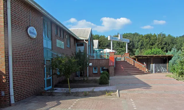 Sporthotel Papenburg - Tennis - Squash - Fitnessstudio Papenburg Orangebase