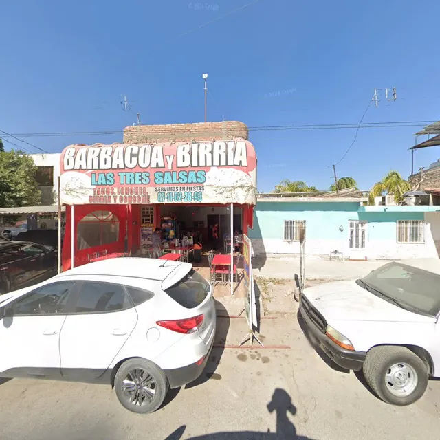 Tres Salsas Barbacoa y Birria