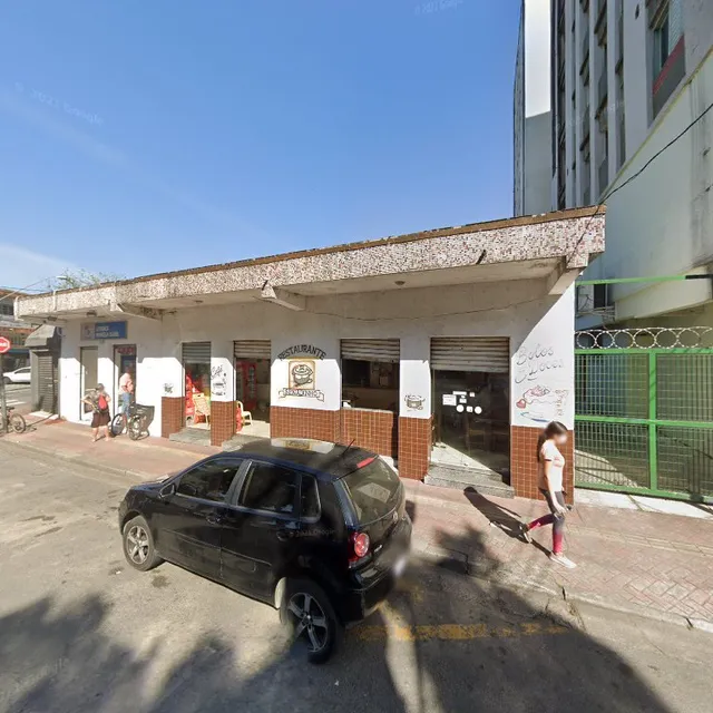 Senadinho Lourdes O Restaurante