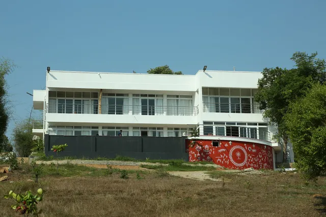 The VANA - Valley Retreat