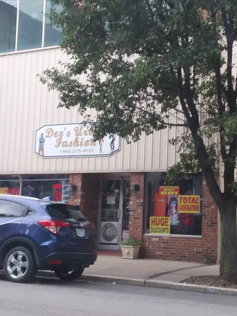 Dee's Urban Fashions