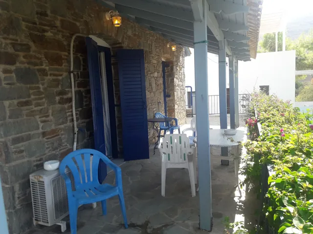 Κυθναϊκή Εστία