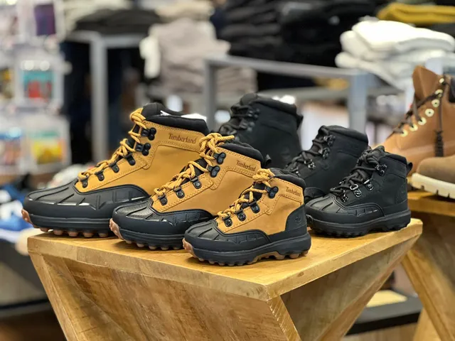 Top Notch Footwear & Apparel