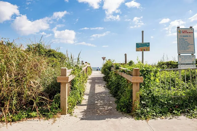 Jade Tree Cove by Capital Vacations