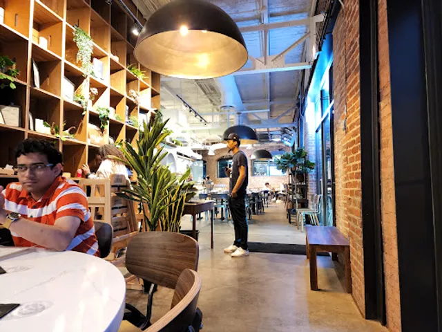 Emmy Squared Pizza: West Midtown