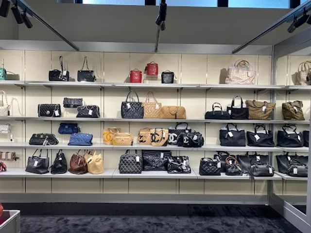 KOMEHYO（コメ兵）名古屋本店 BAG+