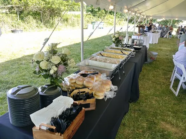 Outlaw BBQ Smokehouse & Catering