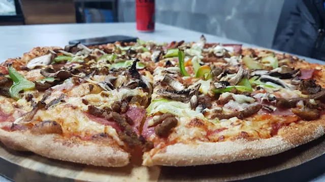 Pizza 23 / Pizza Marino