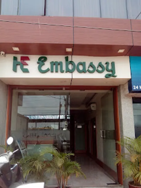 OYO Flagship 7852 Hotel Embassy