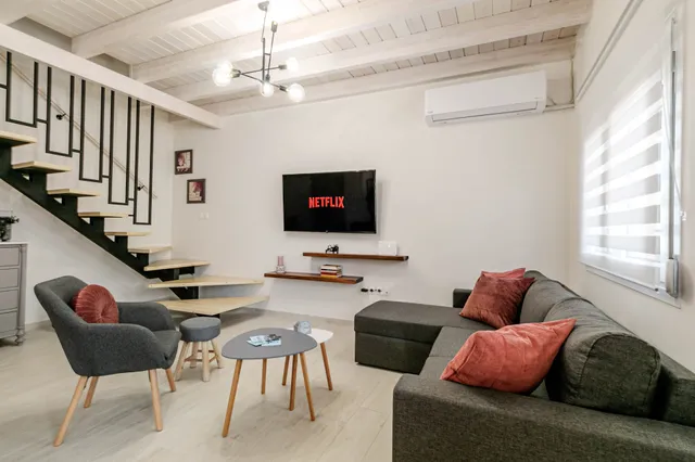 S&K Luxury Maisonette