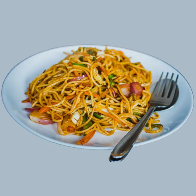 Everest Momo Station