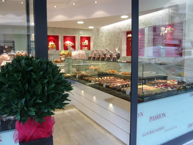 PATISSERIE LE VANILLIER