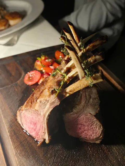 19 Prime Cast Iron Steakhouse